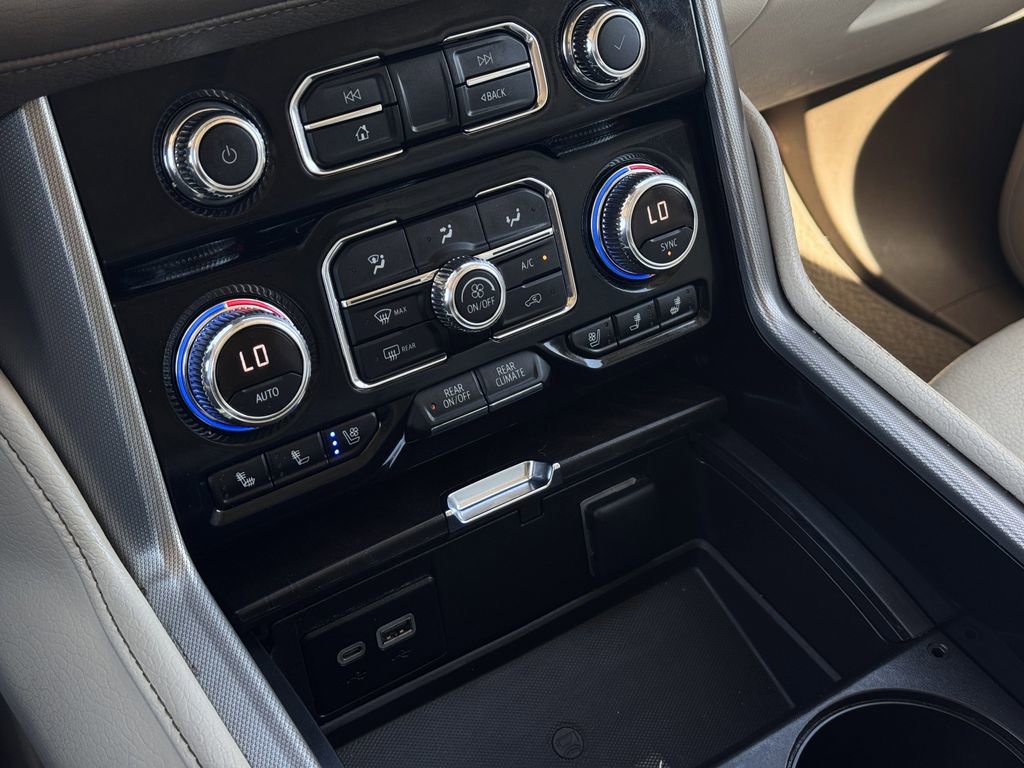Used 2023 GMC Yukon Denali image 21