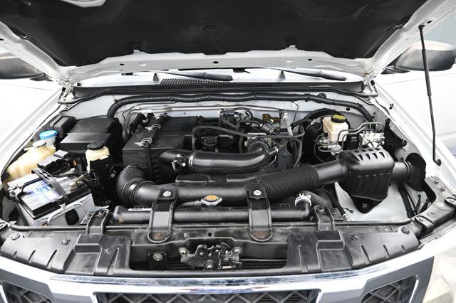 Used 2015 Nissan Frontier SV RWD image 20