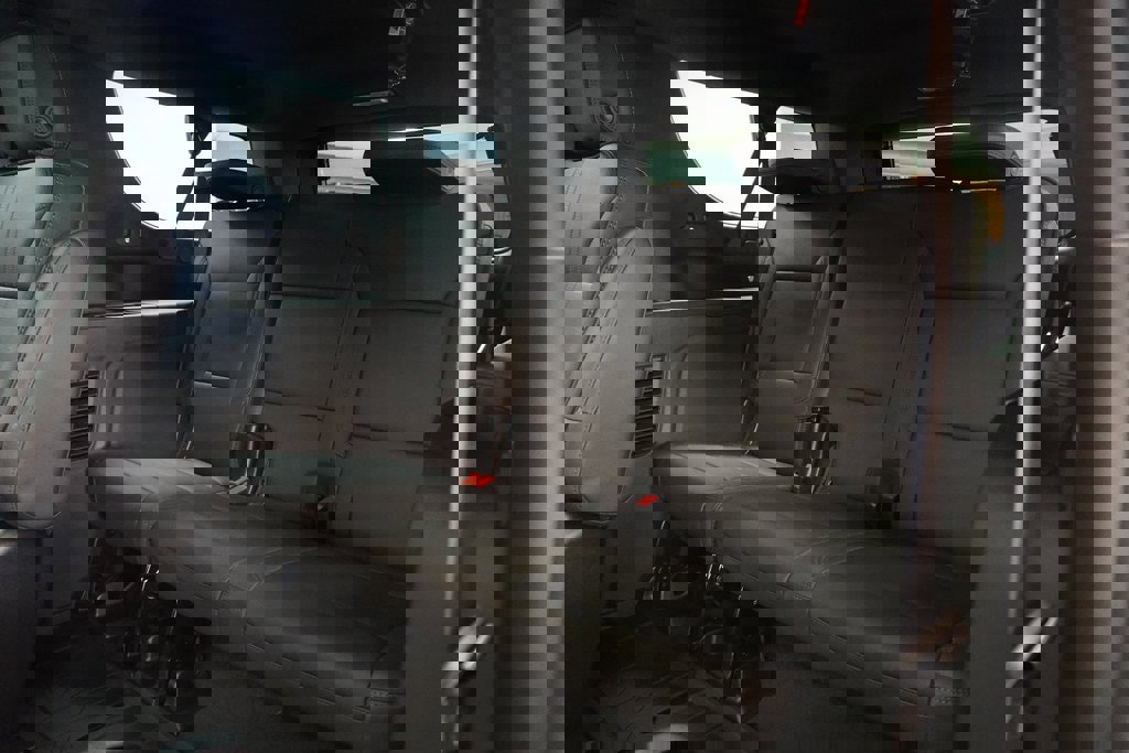 New 2026 Chevrolet Suburban High Country image 29