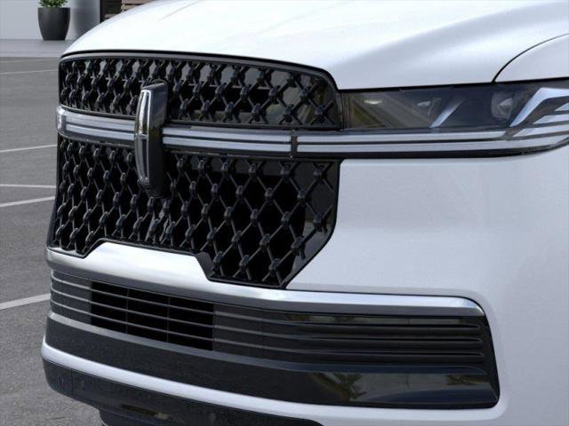 New 2026 Lincoln Navigator L Reserve w/ Jet Appearance Package AWD/4WD image 17