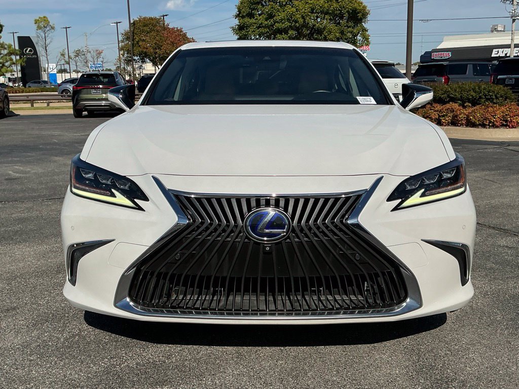 Used 2019 Lexus ES 300h FWD image 8