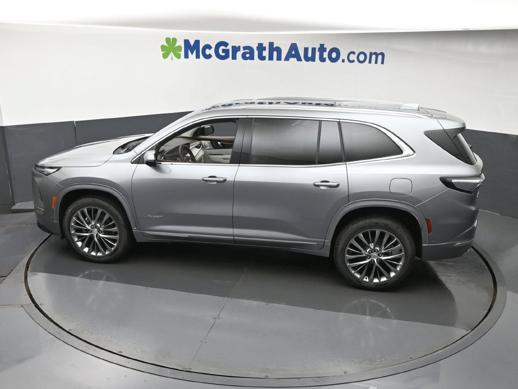 New 2026 Buick Enclave Avenir w/ Super Cruise Package AWD/4WD image 29