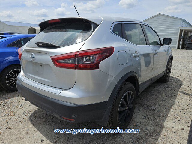 Used 2020 Nissan Rogue Sport S w/ Appearance Package image 6