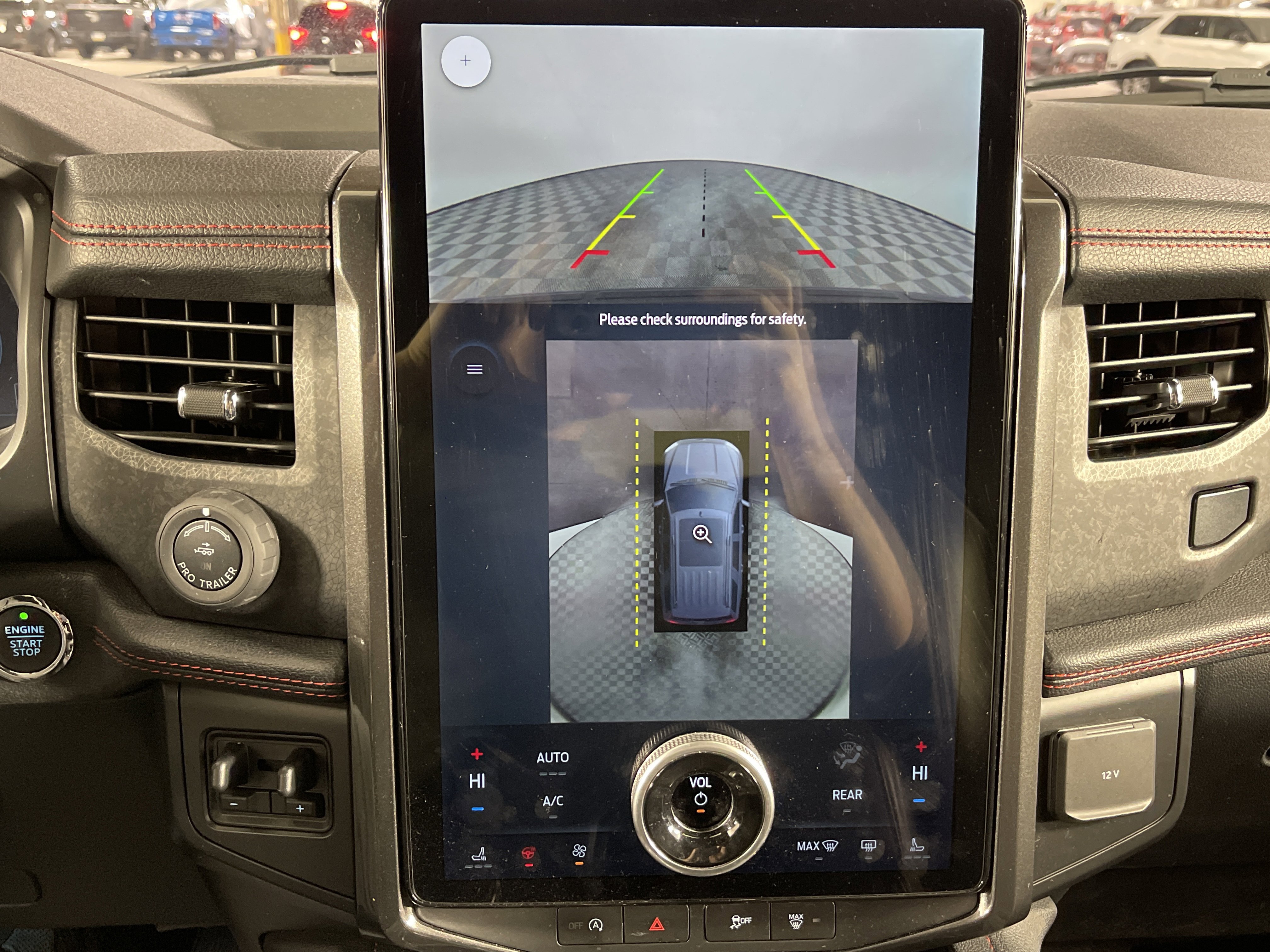 Used 2022 Ford Expedition Max Limited image 25