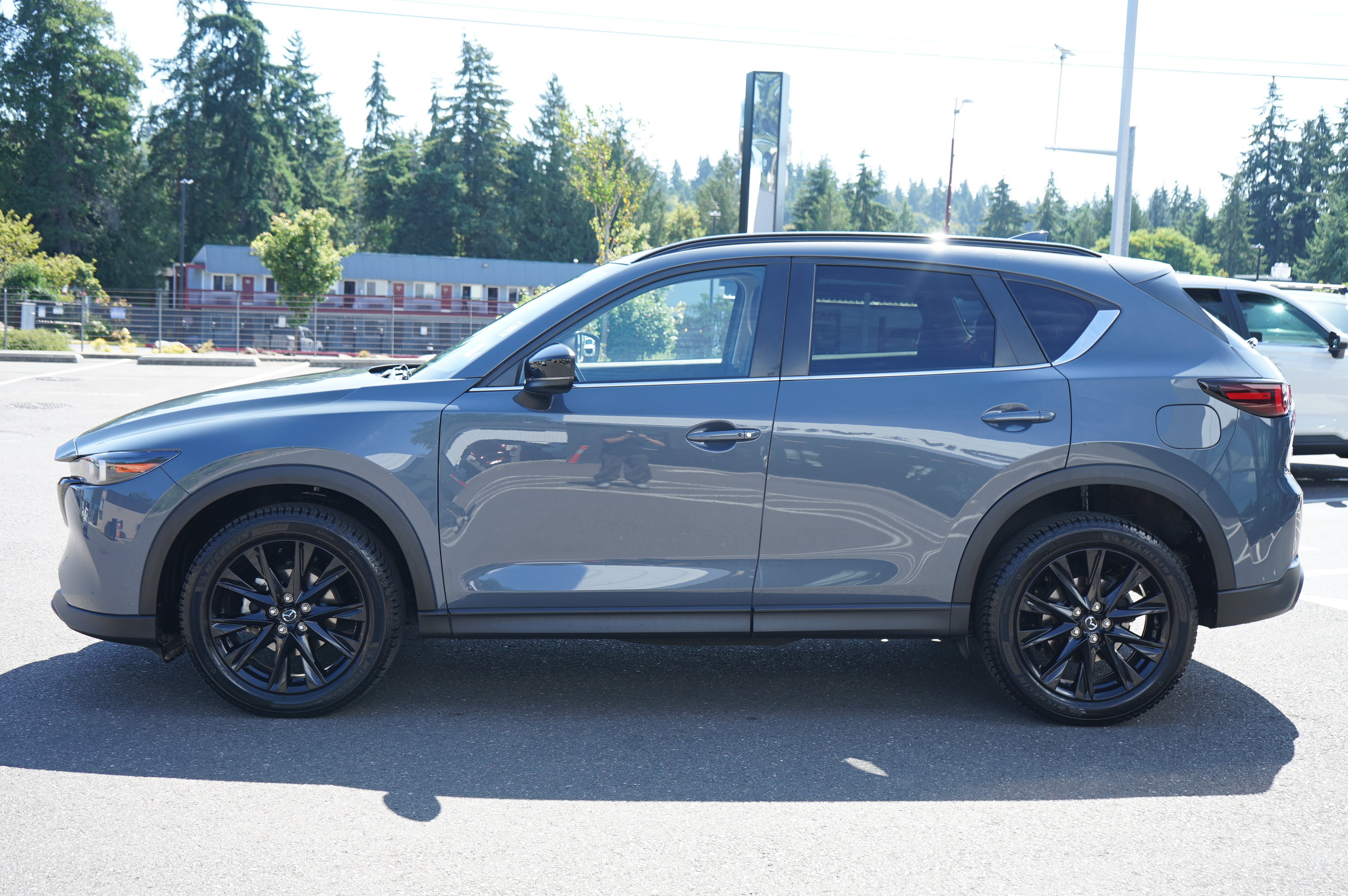 Used 2022 MAZDA CX-5 Carbon Edition AWD/4WD image 5