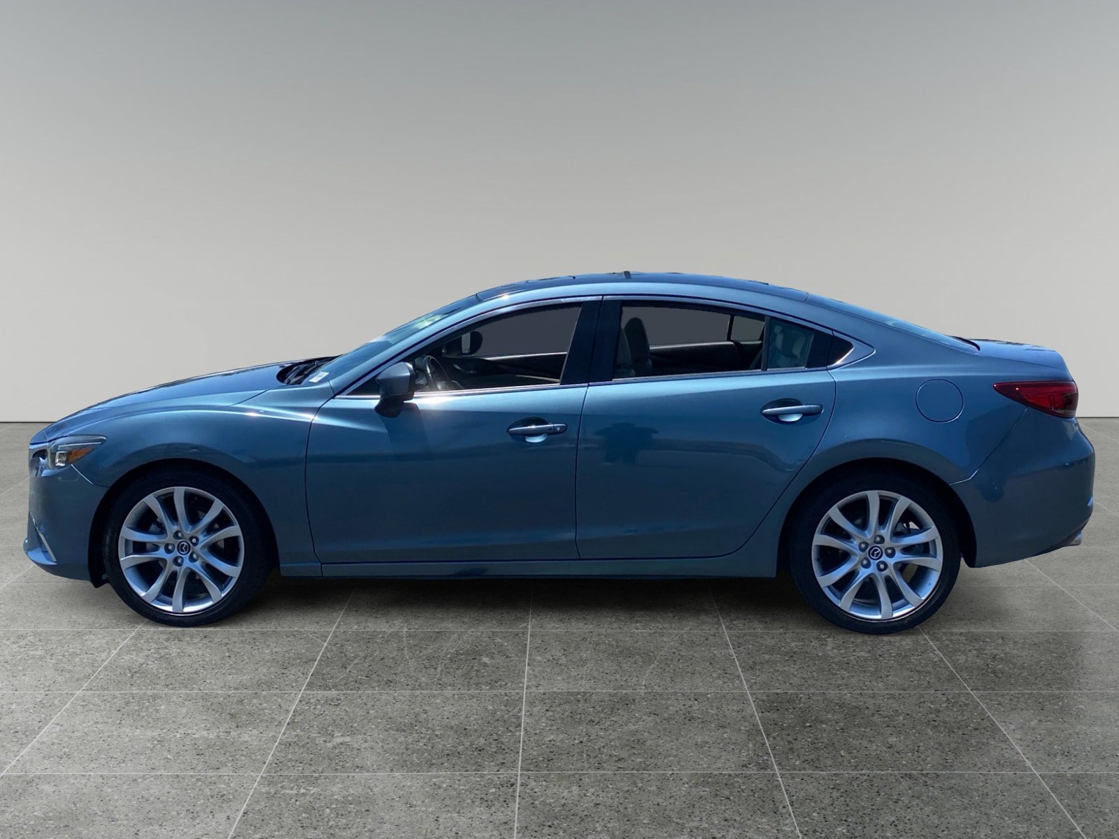 Used 2017 MAZDA MAZDA6 Touring w/ Touring Premium Package FWD image 2