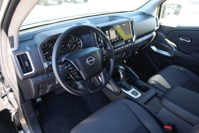 New 2027 Nissan Frontier SV w/ Tow Package AWD/4WD image 10