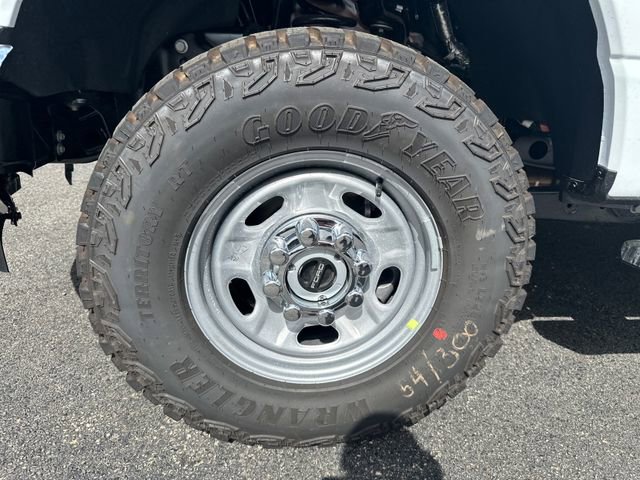 New 2026 Ford F250 XL w/ XL Off-Road Package image 15