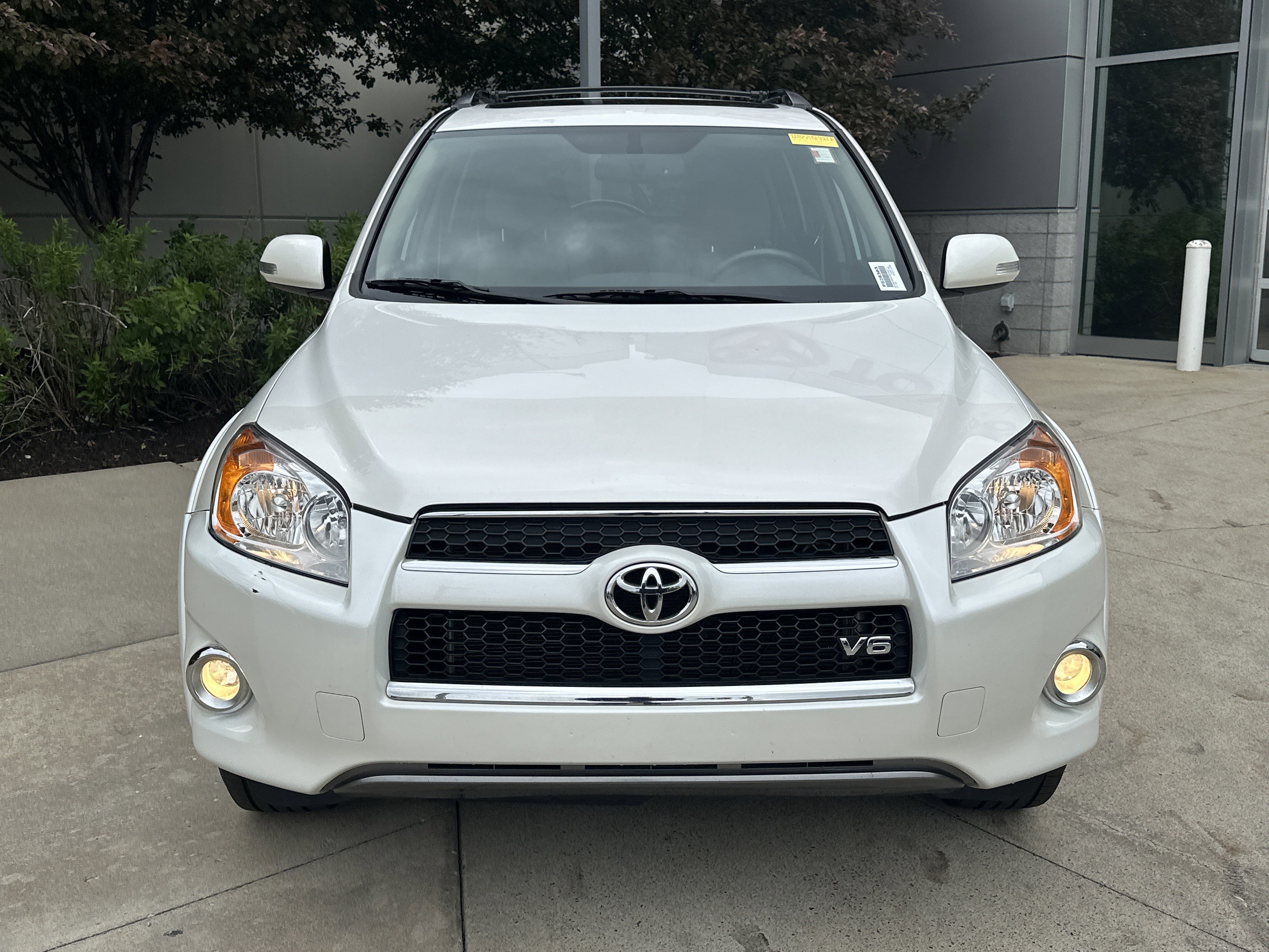 Used 2012 Toyota RAV4 Limited w/ Premium Plus Value Pkg AWD/4WD image 5