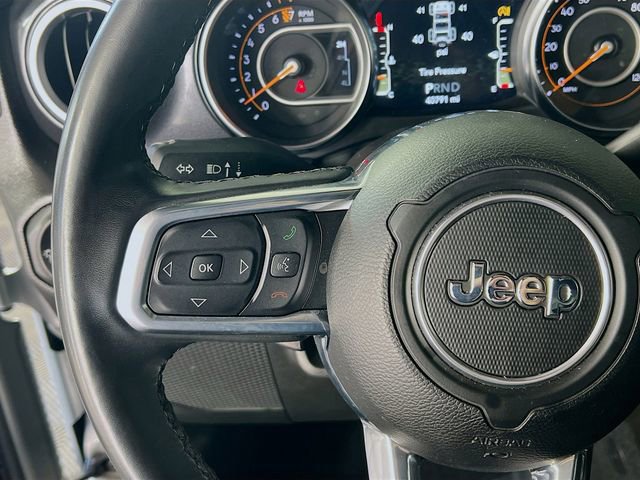 Used 2022 Jeep Wrangler Unlimited Sahara AWD/4WD image 17