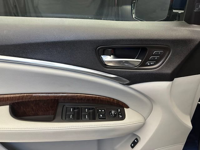 Used 2017 Acura MDX FWD w/ Technology Package image 22