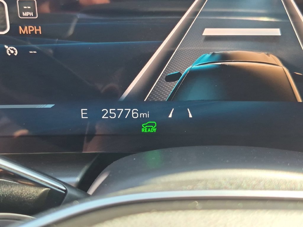 Certified 2024 Cadillac Lyriq Tech RWD image 4