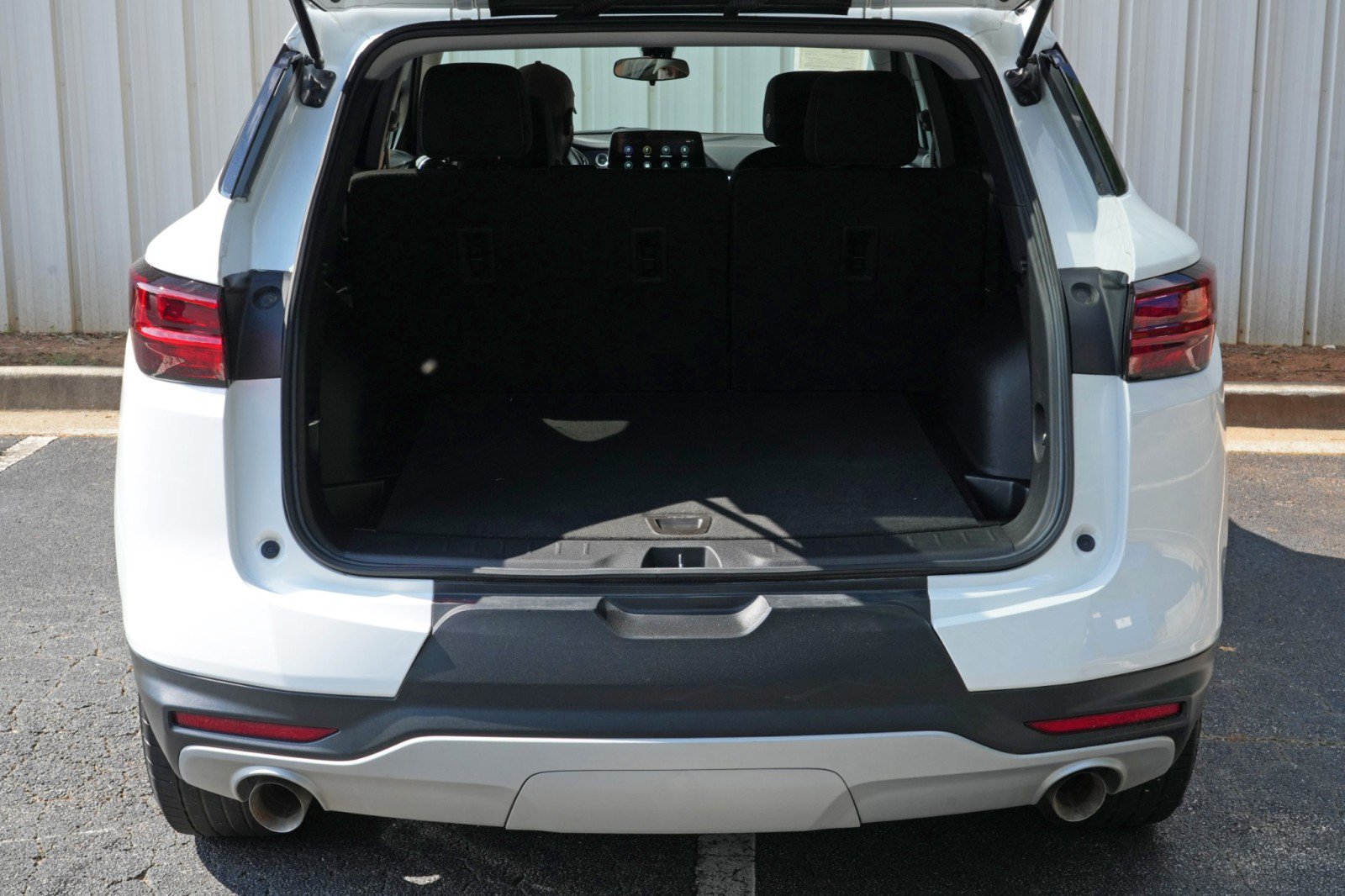 Used 2023 Chevrolet Blazer LT FWD image 9