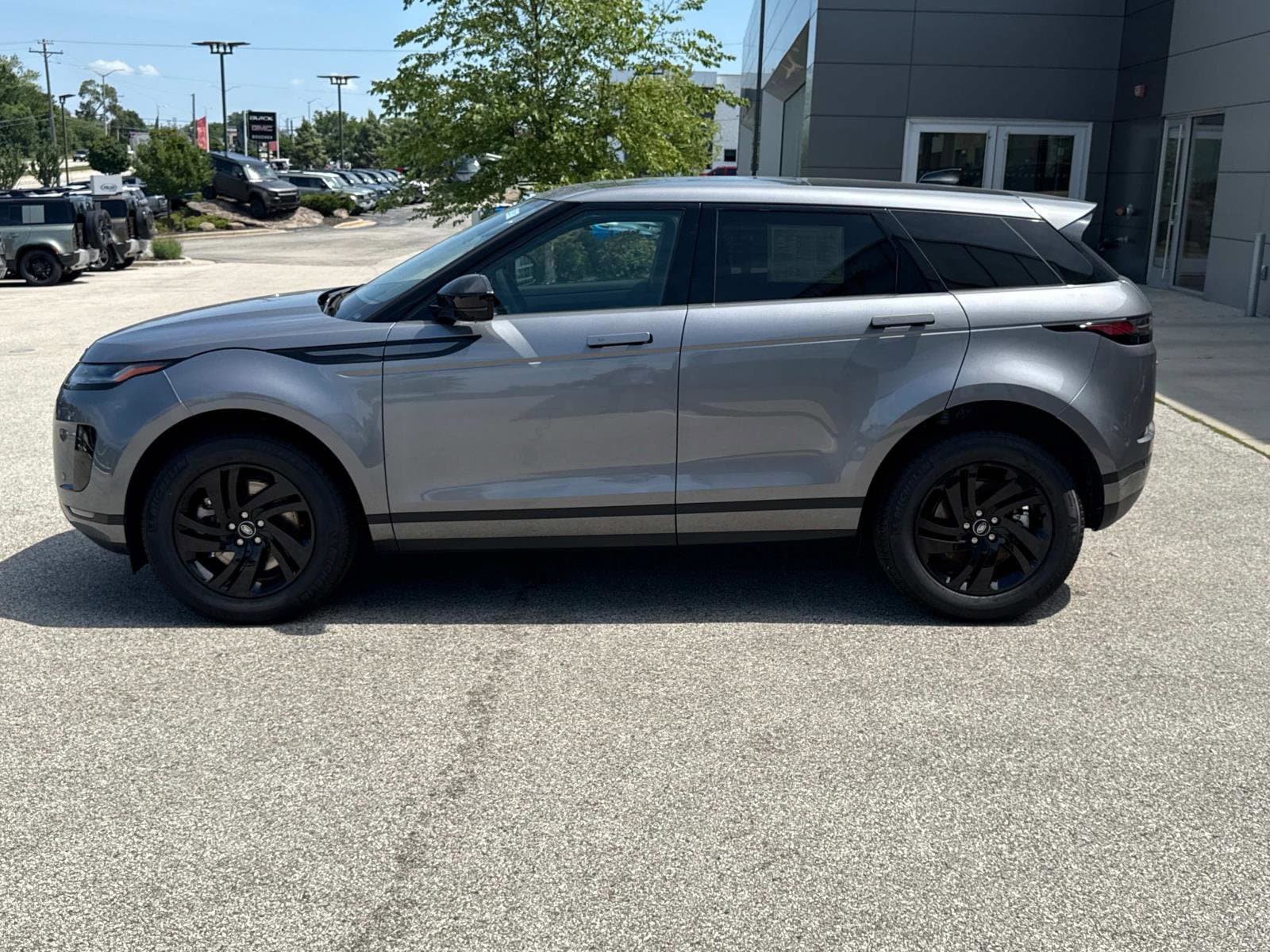 Certified 2025 Land Rover Range Rover Evoque S AWD/4WD image 9