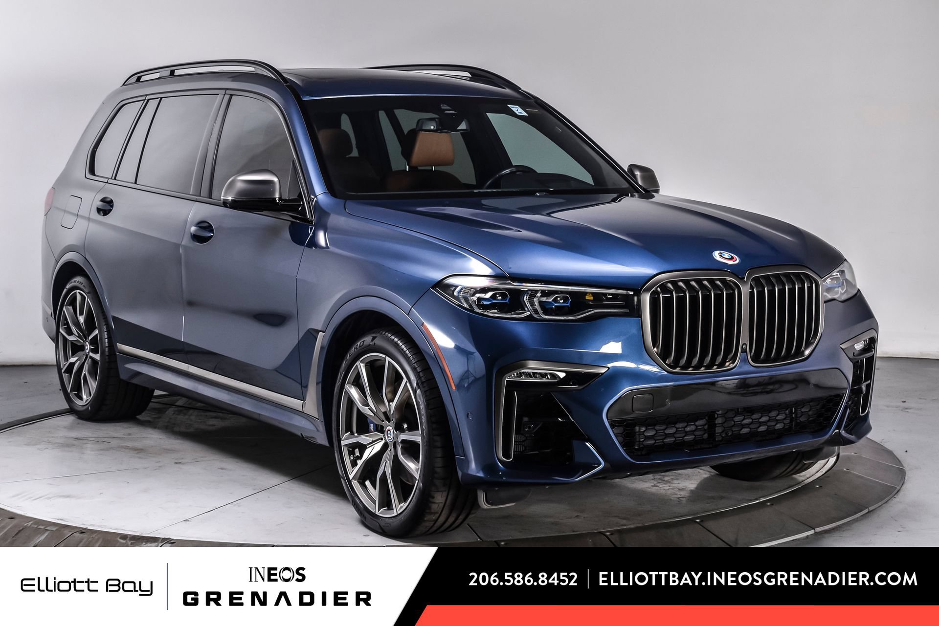 Used 2022 BMW X7 M50i w/ Dynamic Handling Package AWD/4WD image 1
