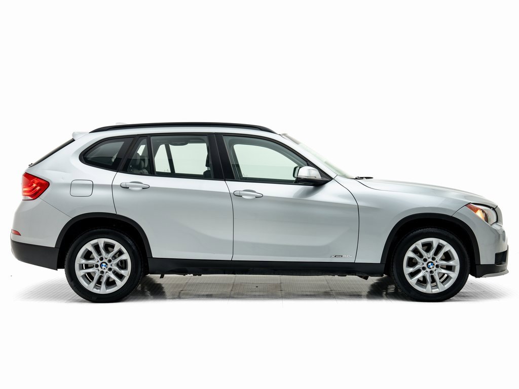 Used 2015 BMW X1 xDrive28i image 2