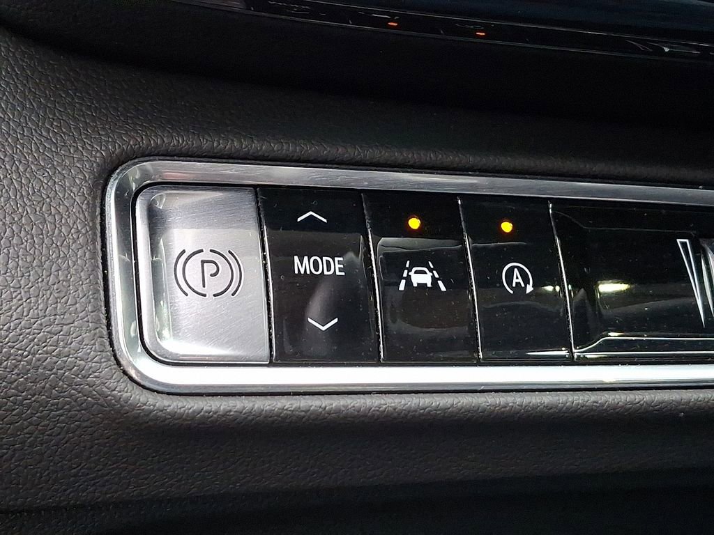 Used 2025 Buick Envision Preferred image 24