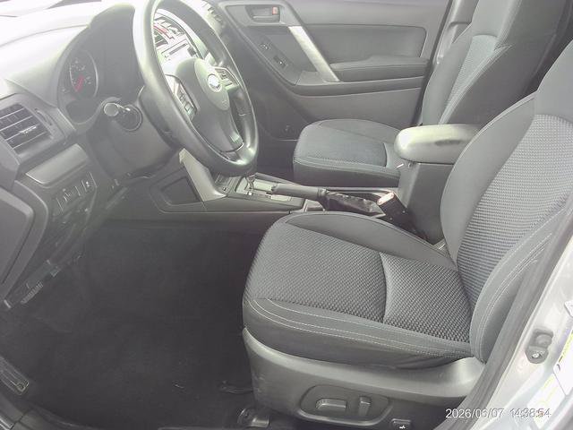 Used 2014 Subaru Forester 2.5i Premium w/ Protection Package #1 AWD/4WD image 7