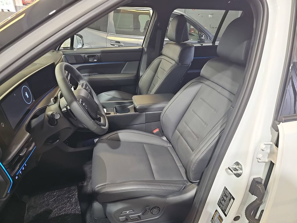 New 2026 Hyundai Santa Fe Calligraphy AWD/4WD image 16
