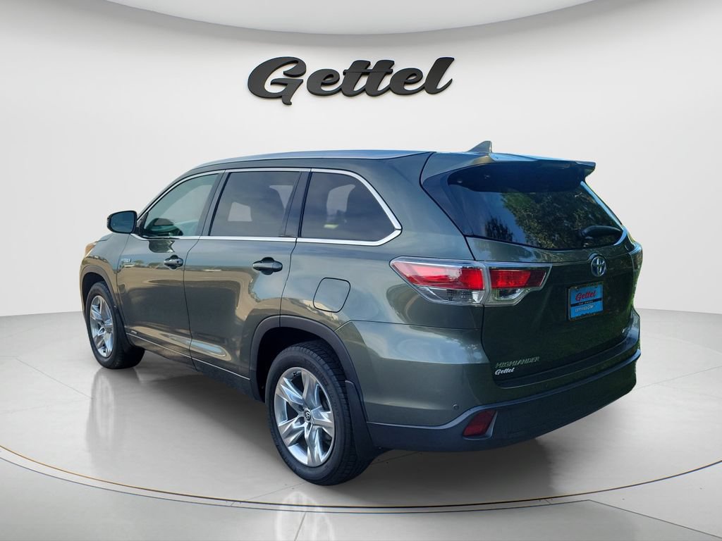 Used 2016 Toyota Highlander Limited w/ Driver Technology Package AWD/4WD image 7