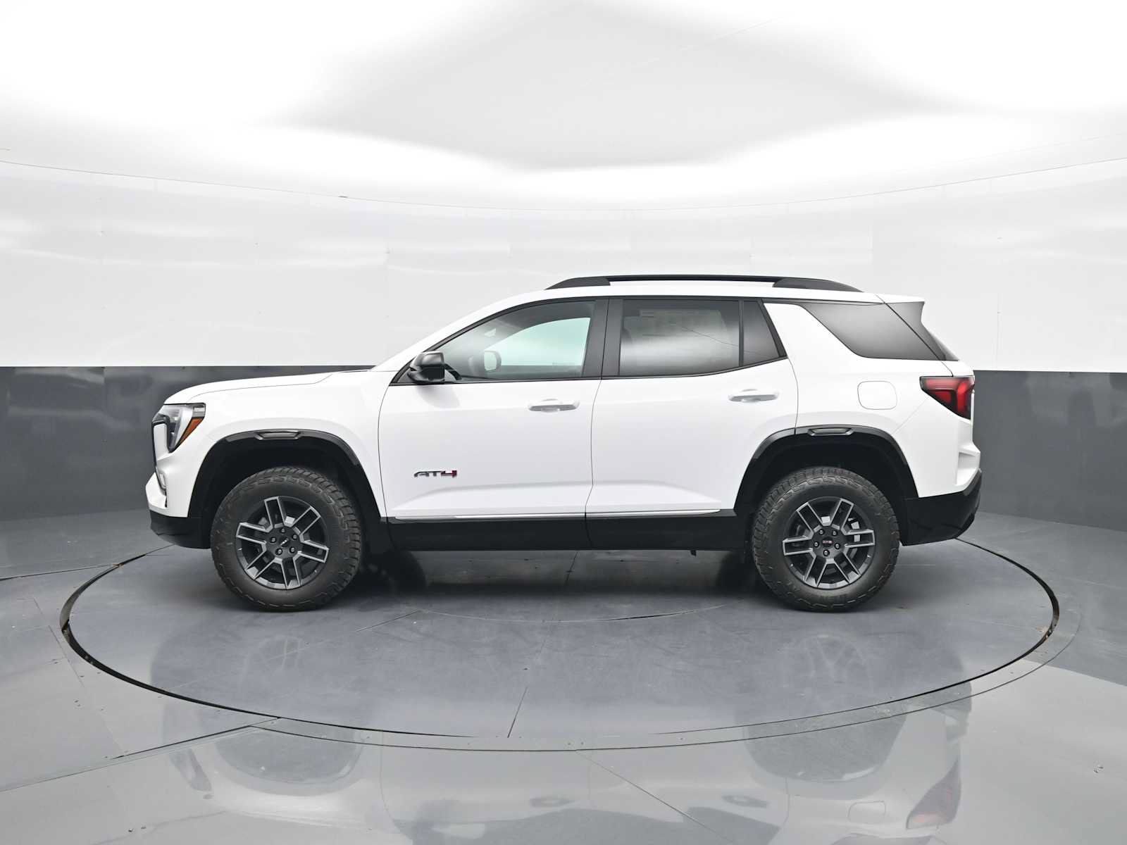 New 2026 GMC Terrain AT4 w/ Technology Package II AWD/4WD image 5