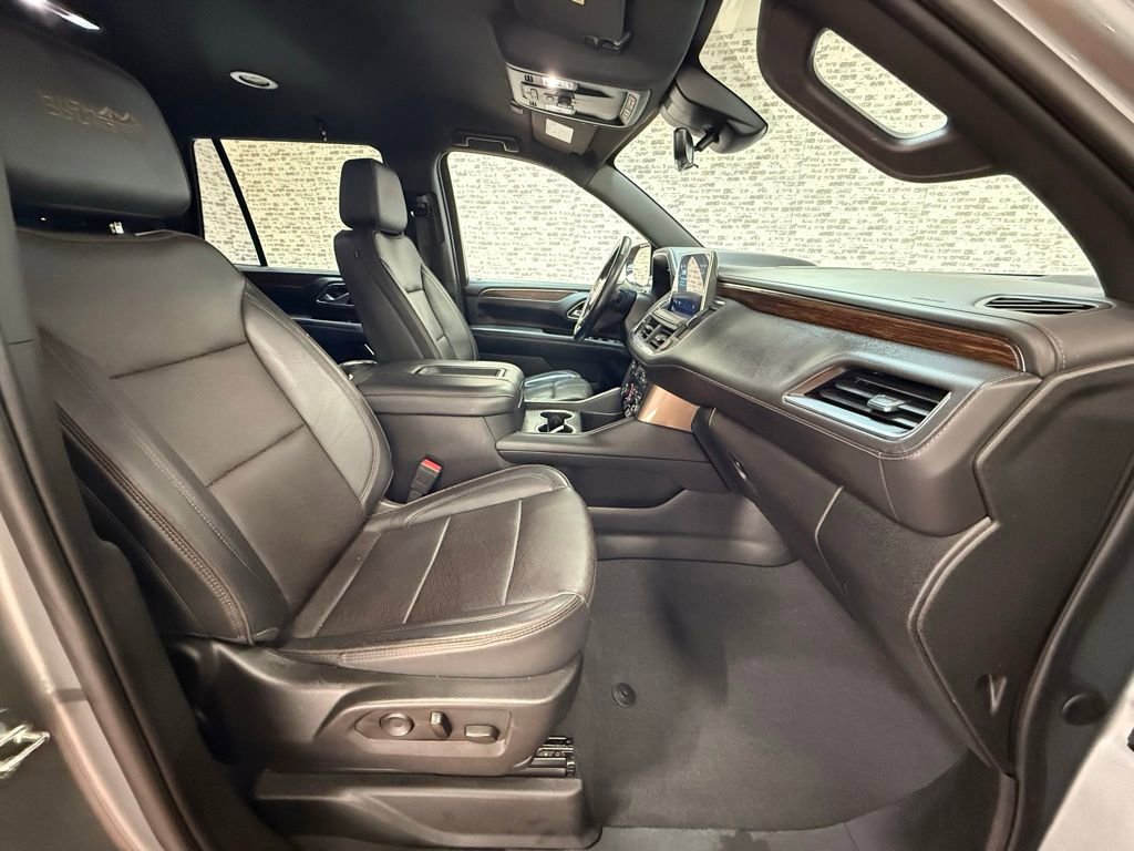 Used 2023 Chevrolet Tahoe High Country image 12
