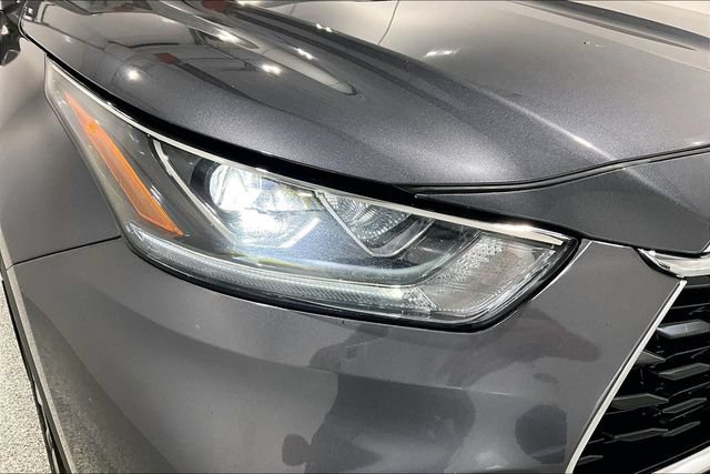 Used 2021 Toyota Highlander Platinum AWD/4WD image 39
