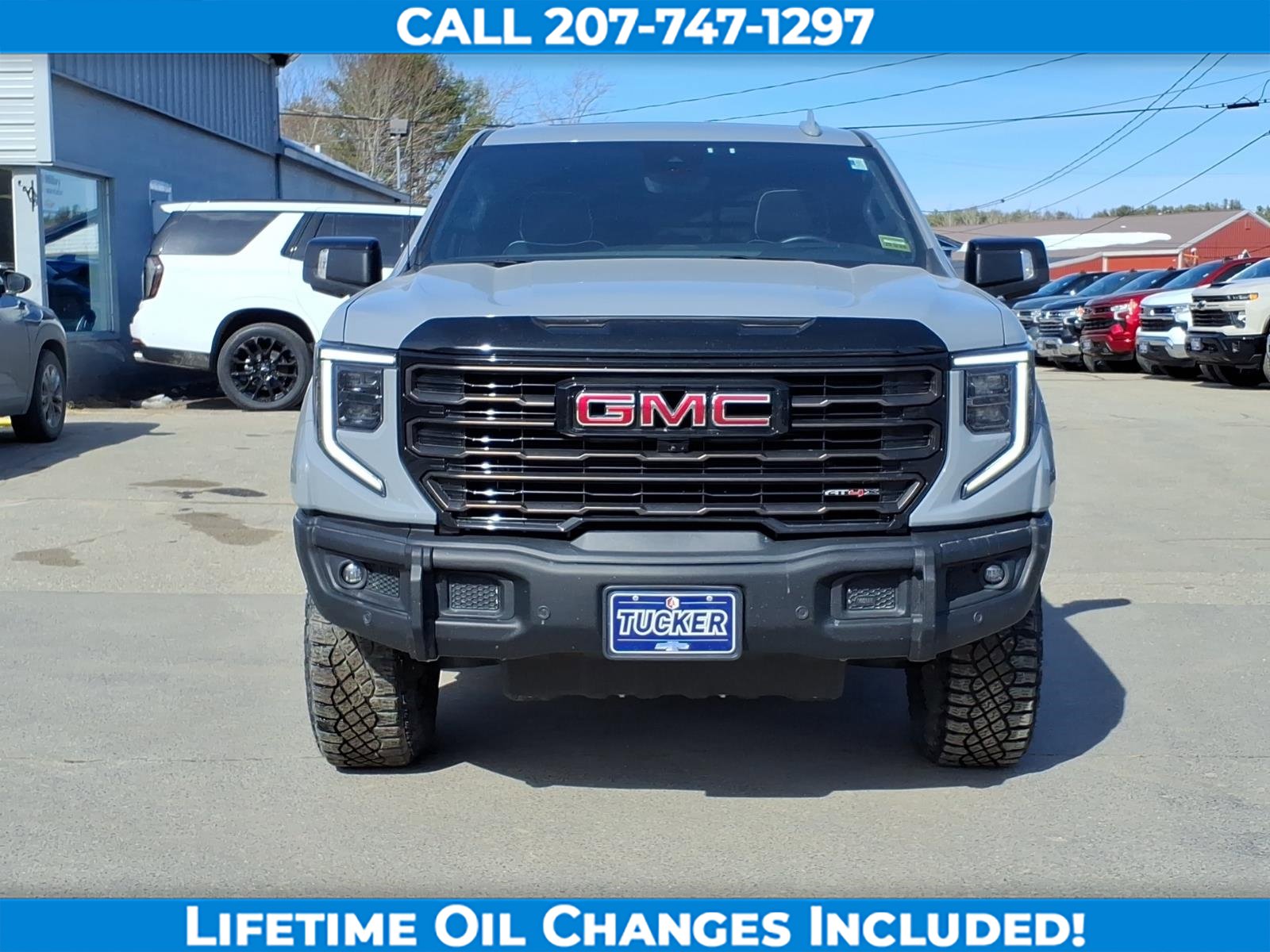 Used 2024 GMC Sierra 1500 AT4X AWD/4WD image 2
