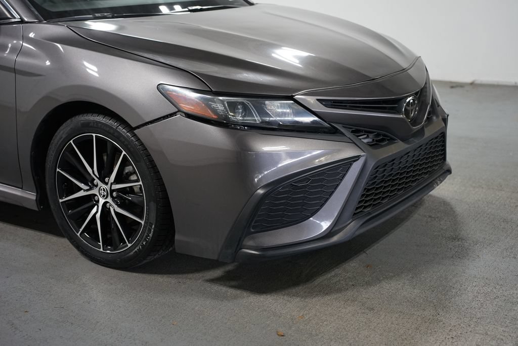 Certified 2023 Toyota Camry SE FWD image 4