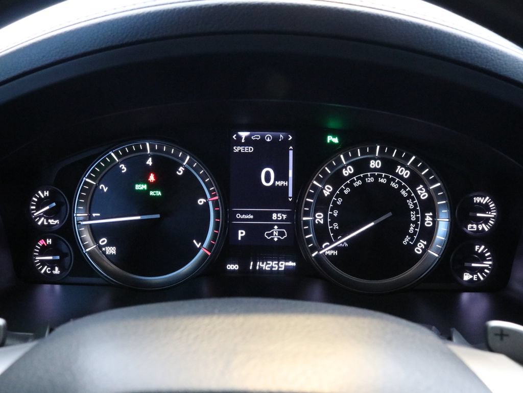 Used 2017 Lexus LX 570 4WD w/ Luxury Package image 23