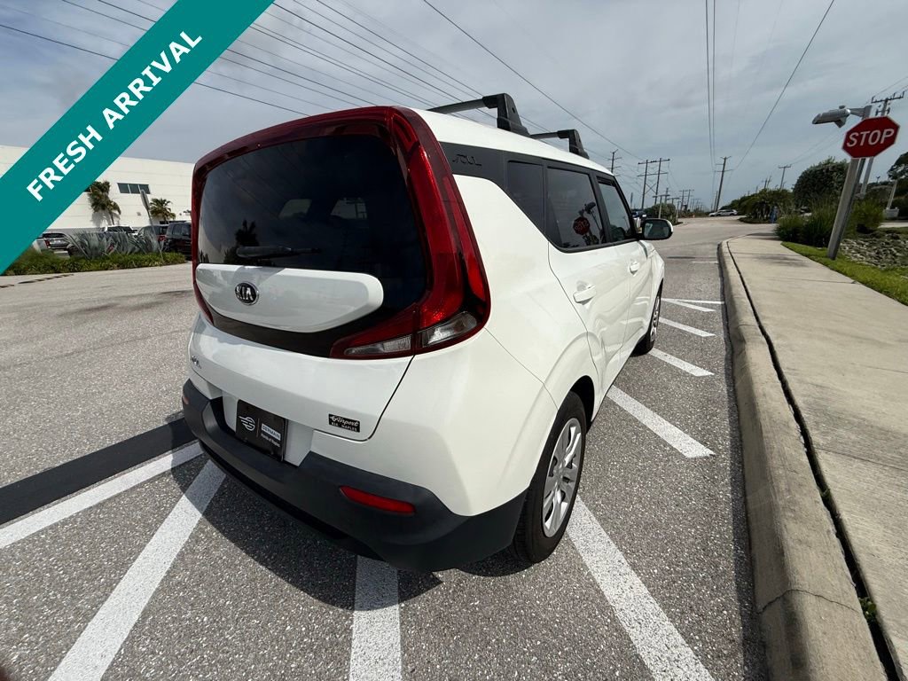 Used 2021 Kia Soul LX FWD image 6