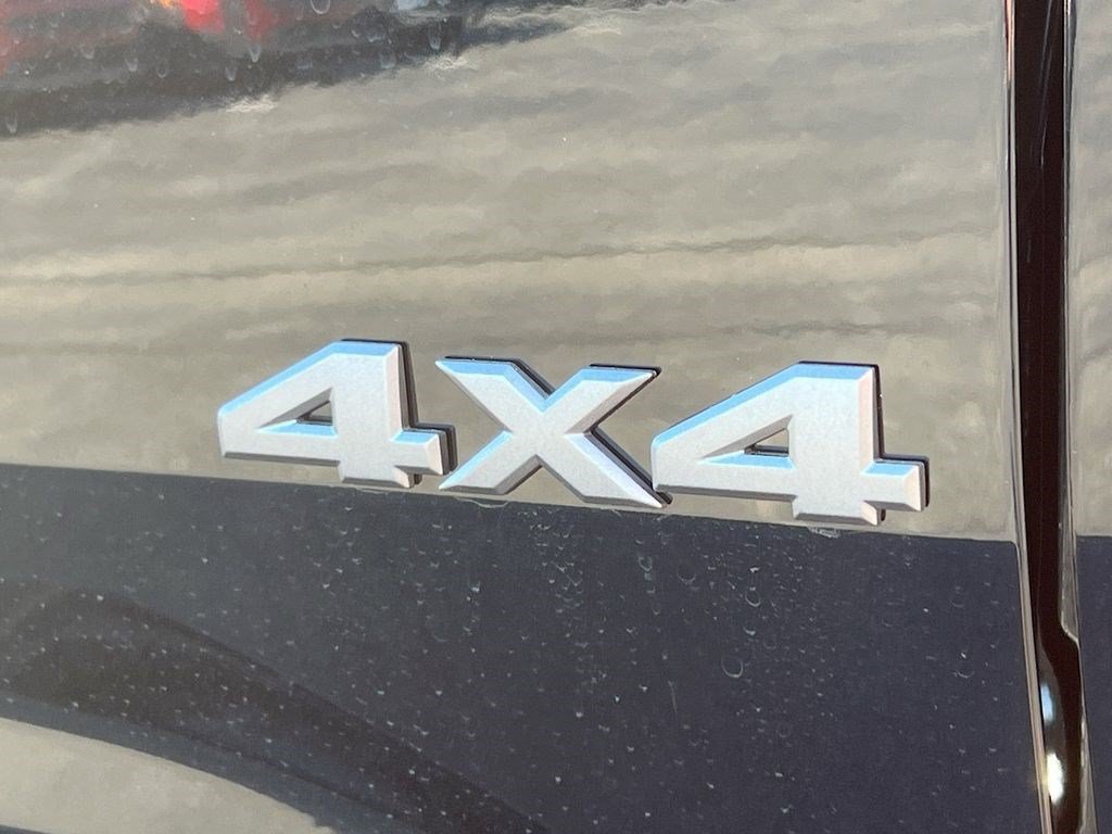 Certified 2025 Nissan Frontier SV AWD/4WD image 33
