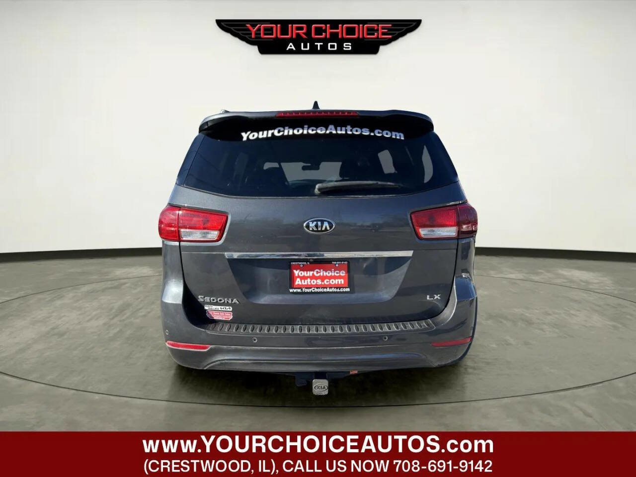 Used 2017 Kia Sedona LX w/ LX Essentials Premium Package image 4