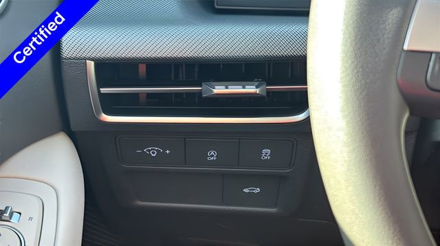 Used 2025 Hyundai Sonata SE FWD image 28