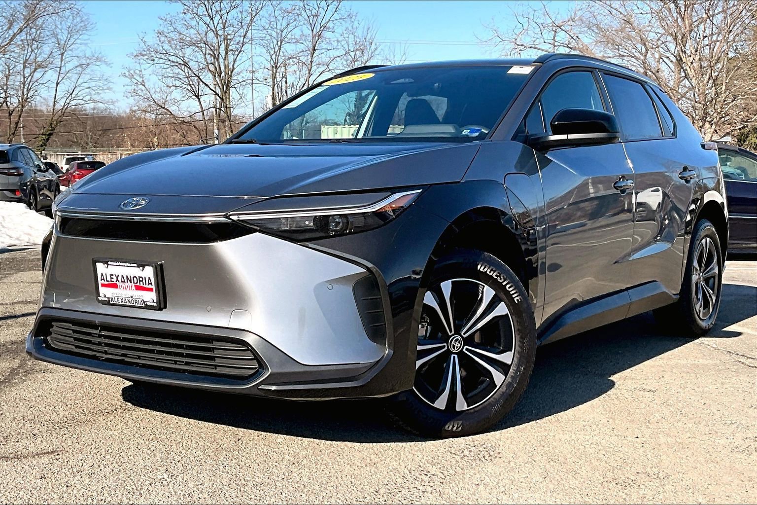 Used 2025 Toyota bZ4X AWD w/ Weather Package image 1