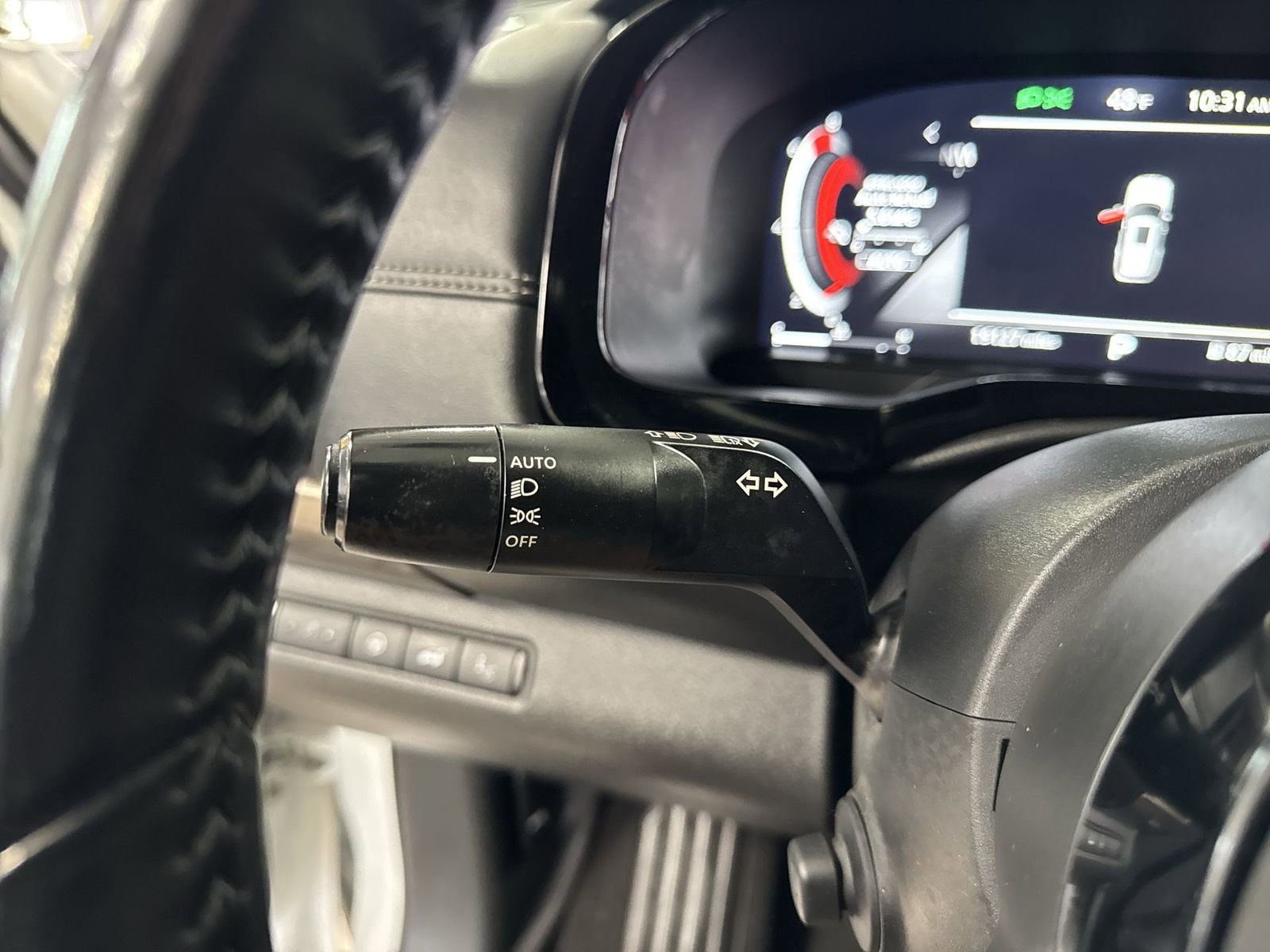 Certified 2023 Nissan Pathfinder Platinum image 23