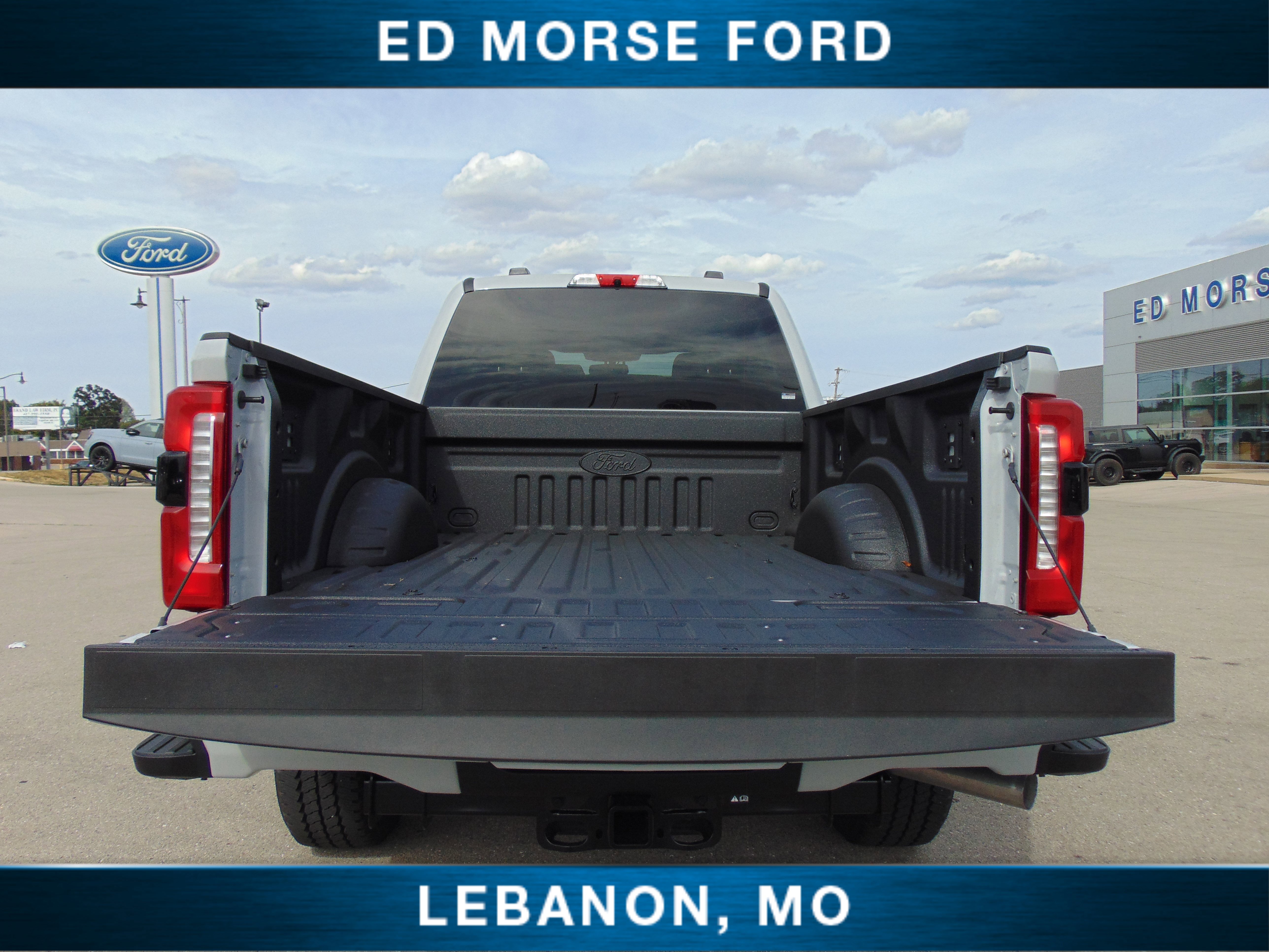 New 2026 Ford F250 XLT w/ XLT Premium Package image 11