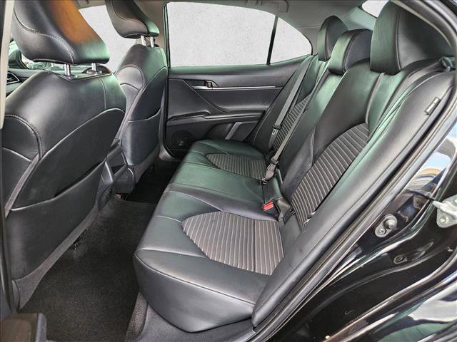 Used 2021 Toyota Camry SE FWD image 16
