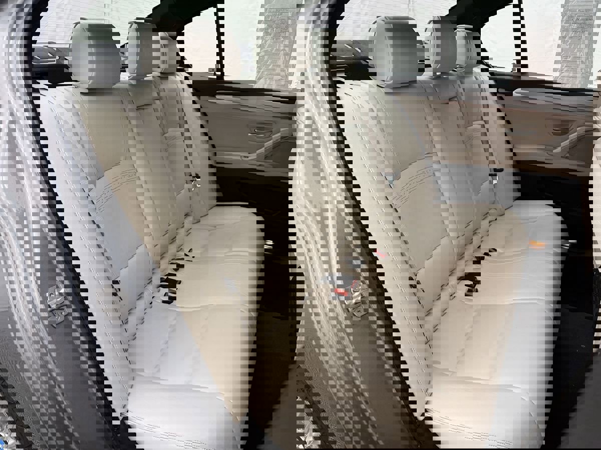 Used 2016 BMW 535i xDrive Sedan image 24