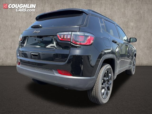 New 2026 Jeep Compass Latitude AWD/4WD image 8