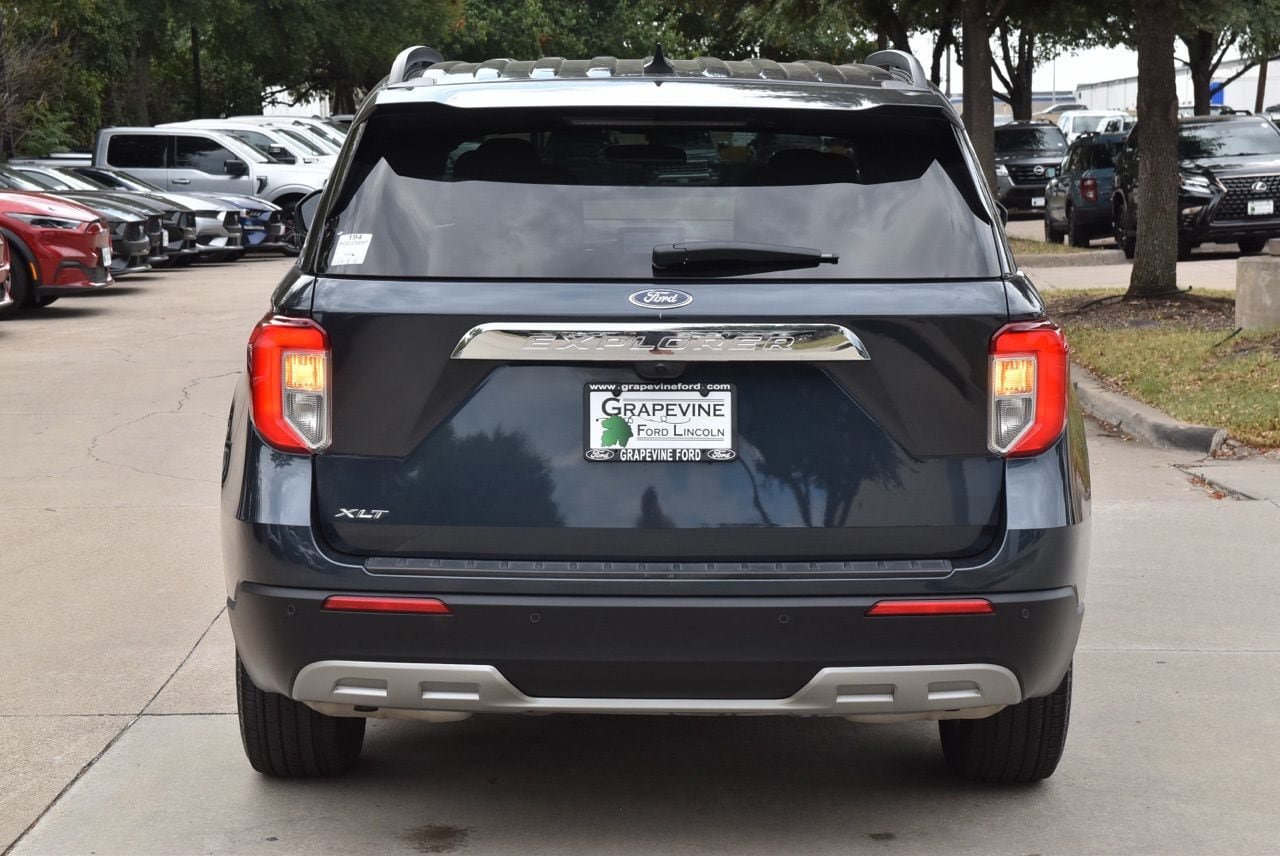 Certified 2023 Ford Explorer XLT w/ Equipment Group 202A RWD image 9