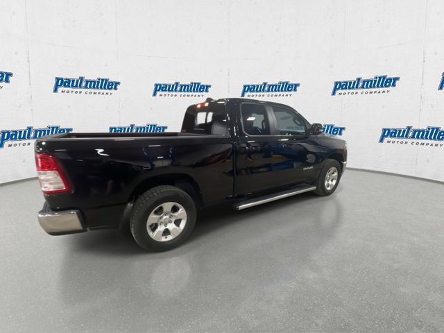 Used 2022 RAM 1500 Big Horn AWD/4WD image 3