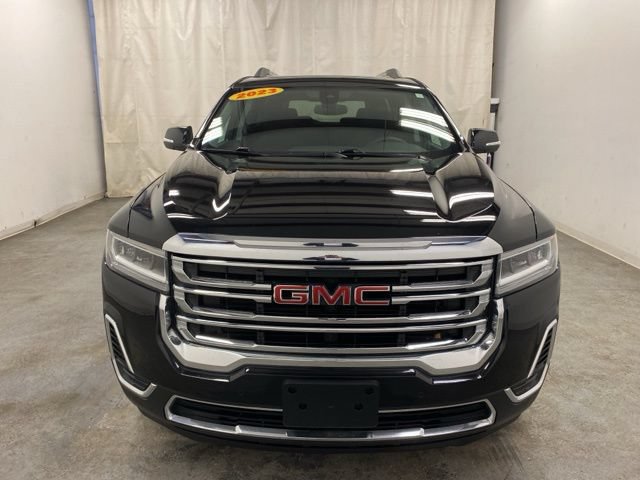 Used 2023 GMC Acadia SLE w/ Driver Convenience Package AWD/4WD image 2