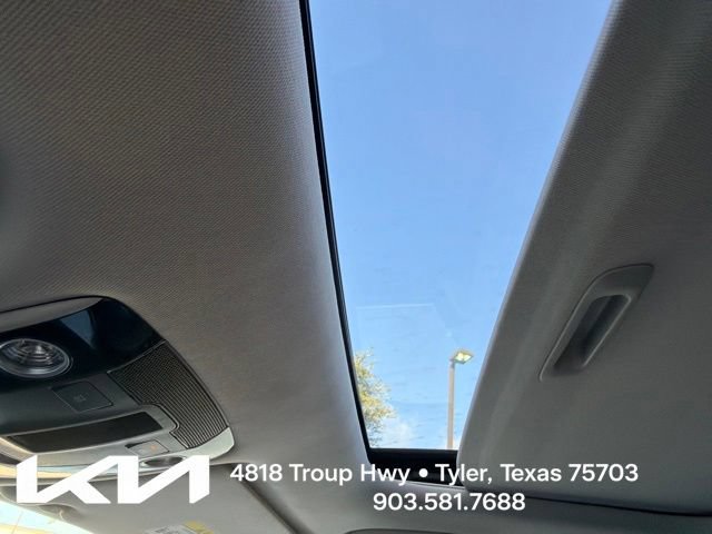 Certified 2024 Kia Seltos SX w/ SX Sunroof Package AWD/4WD image 23