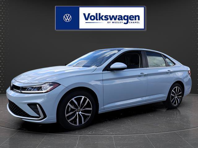 Certified 2026 Volkswagen Jetta SE FWD image 4