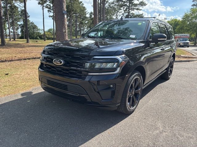 Used 2023 Ford Expedition Limited RWD image 7