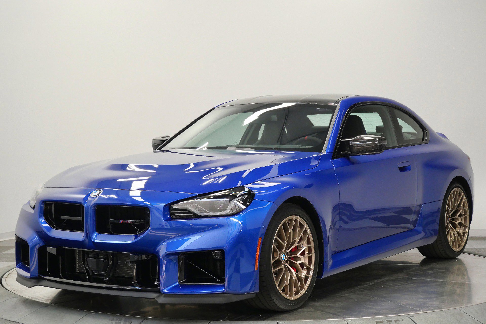 Used 2026 BMW M2 CS RWD image 5