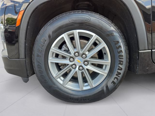 Used 2023 Chevrolet Traverse LT AWD/4WD image 9