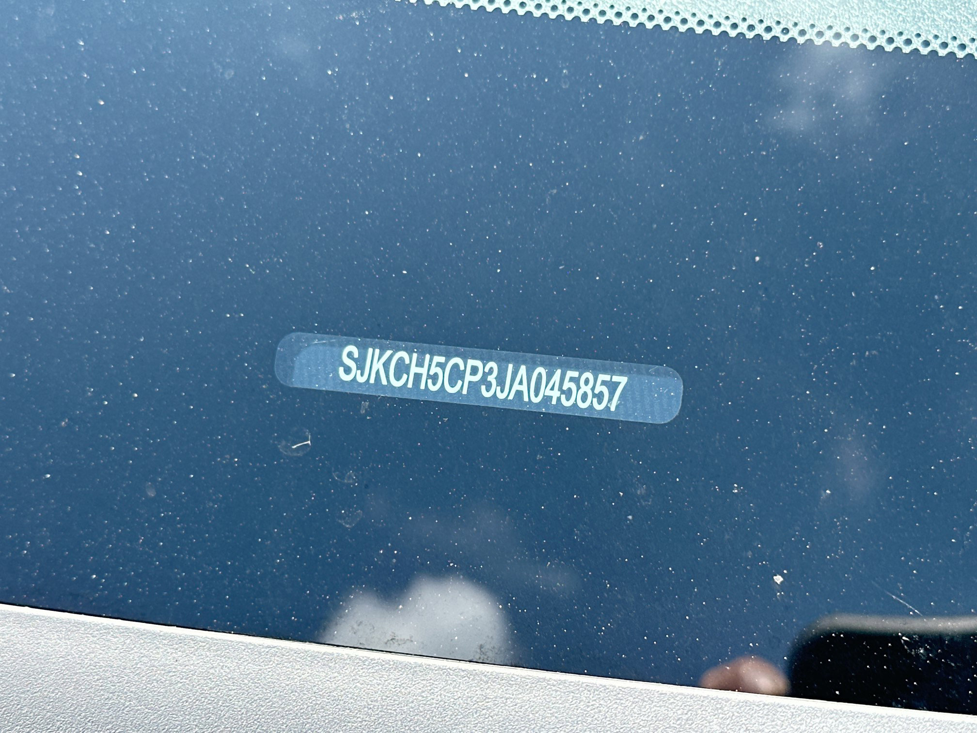 Used 2018 INFINITI QX30 w/ Cargo Package image 12