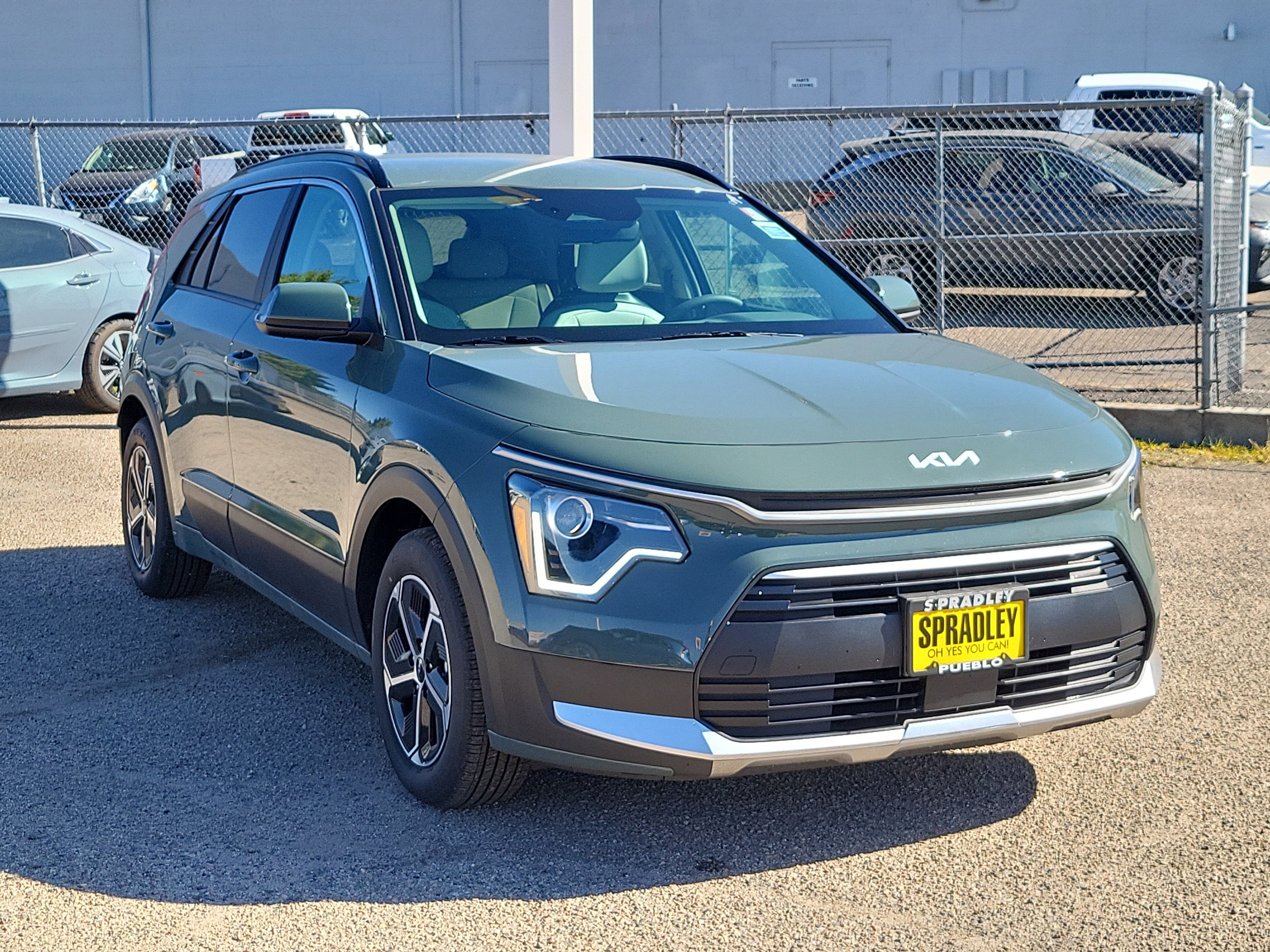 New 2025 Kia Niro EX image 4